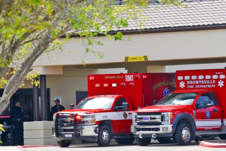 Horror en Estados Unidos, edificio se viene abajo