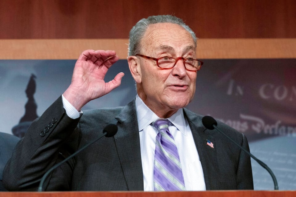 Chuck Schumer, El líder de la mayoría demócrata, Senado Chuck Schumer, Capitolio, MundoNow