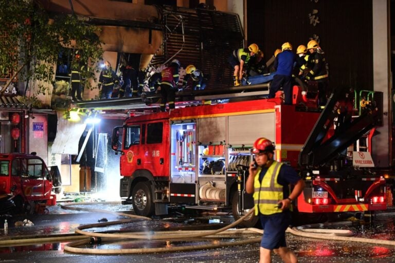 Explosión en restaurante de China deja al menos 31 muertos