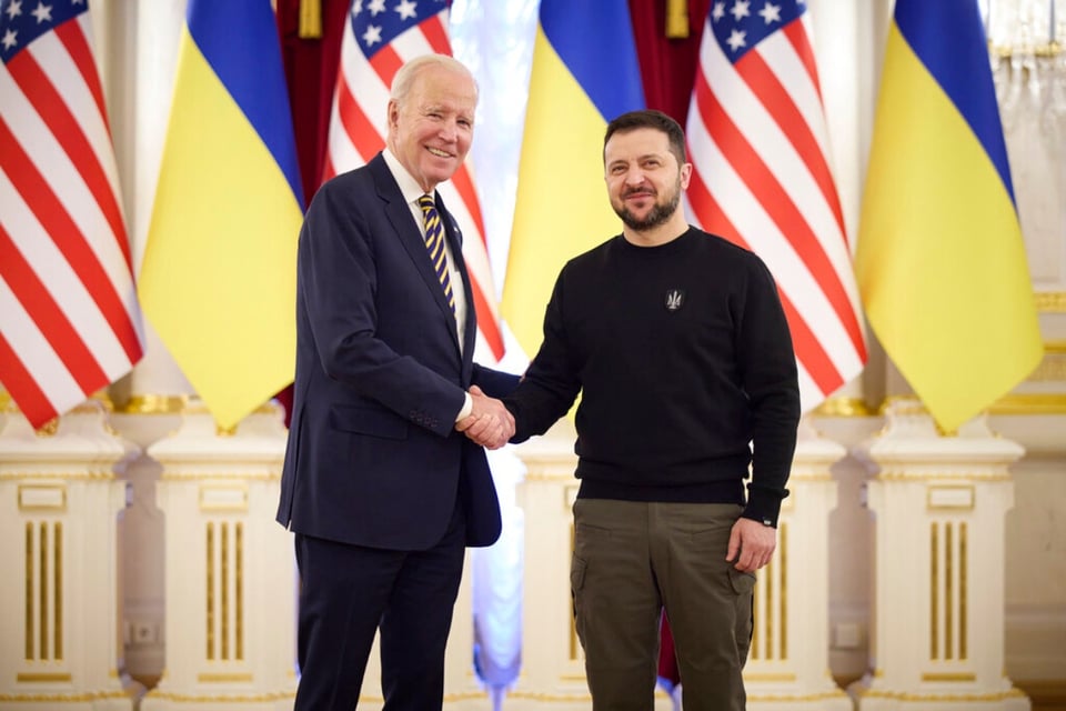 Luego de que Biden mostrara apoyo a Ucrania, Zelensky advierte lo peor de China y Rusia featured image