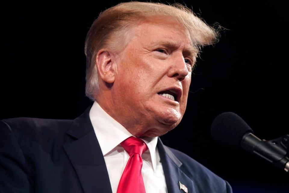 Trump asks judge to order Twitter to restore his account