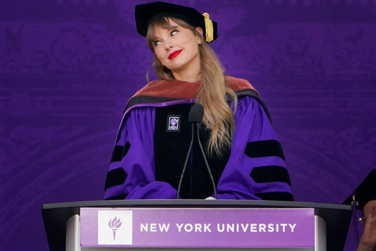 Taylor Swift recibe doctorado honorario de NYU