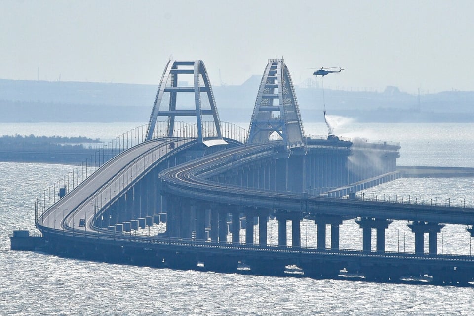 Explosión en el puente de Crimea, deja un total de 3 muertos (FOTOS)