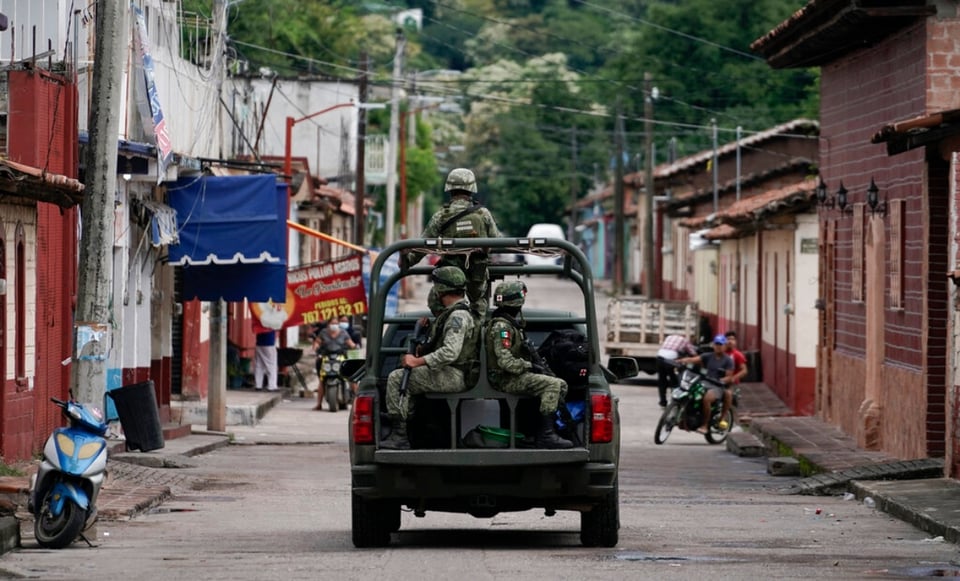 Aseguran que hermano del ‘Chapo’ Guzmán está detenido tras operativo