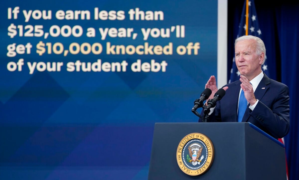US launches website to apply for Biden’s student loan debt relief up to $20,000