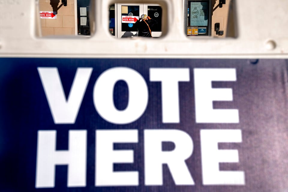 vota aquí, firma, elecciones, ballotd,kit de votación