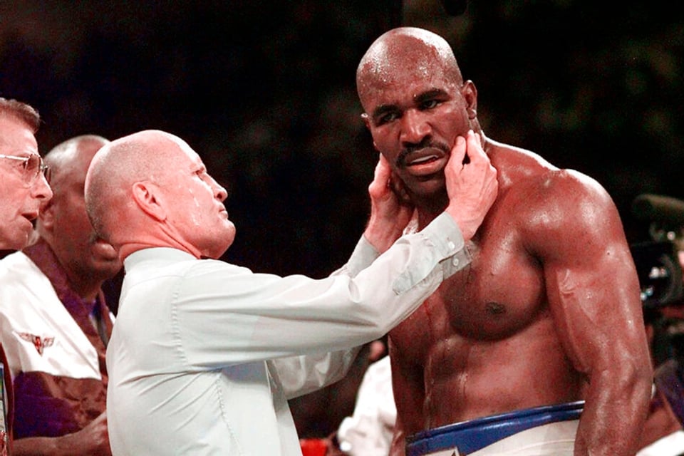 Sad day for boxing: Referee Mills Lane dies
