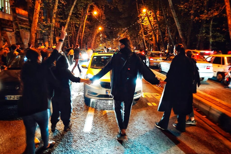 Las protestas son uno de los mayores desafíos a la teocracia iraní