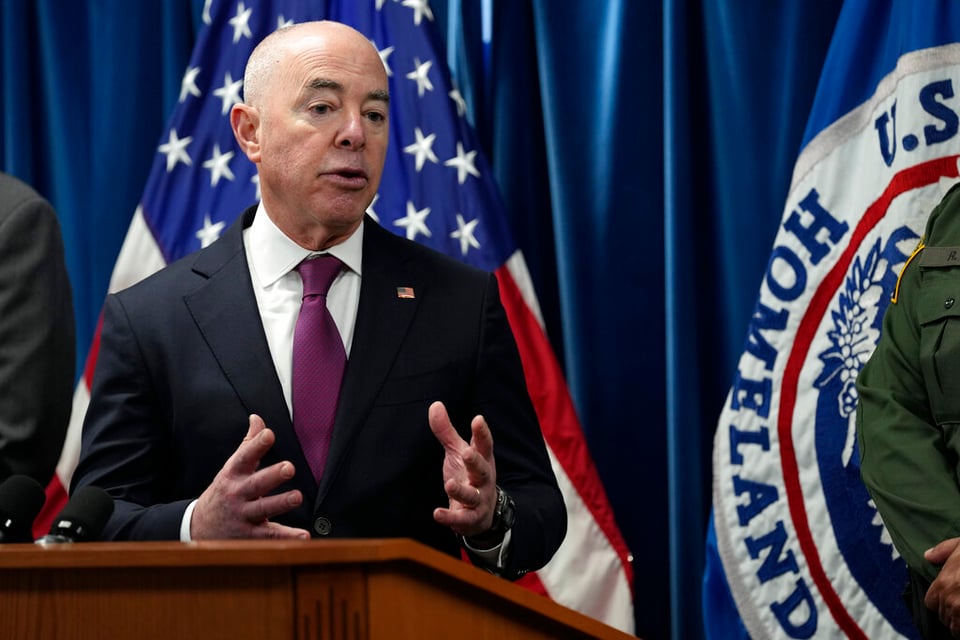 DHS informa que protegerá a los migrantes que denuncien violaciones laborales