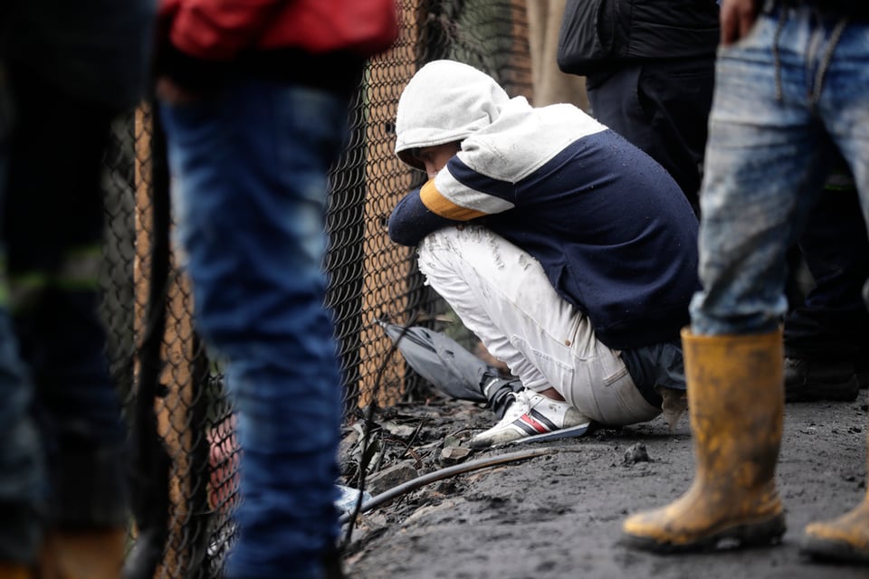 Autoridades confirmaron que otros 17 trabajadores aún se encontraban atrapados