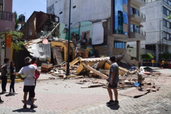 Hombre perdió familia sismo