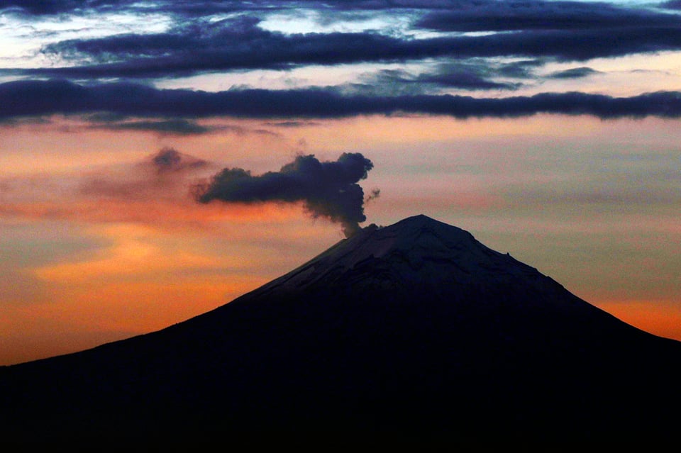 estadillo, flujo de lava, visible, medios italianos, erupción