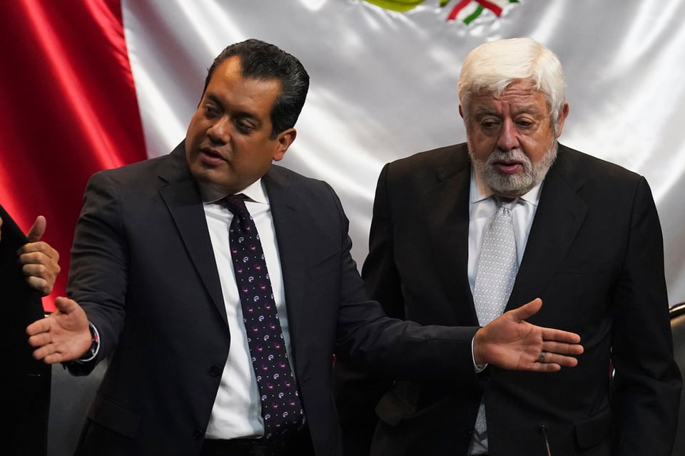 Jaime Maussan, ufólogo, Congreso de la nación, extraordinario, juicio