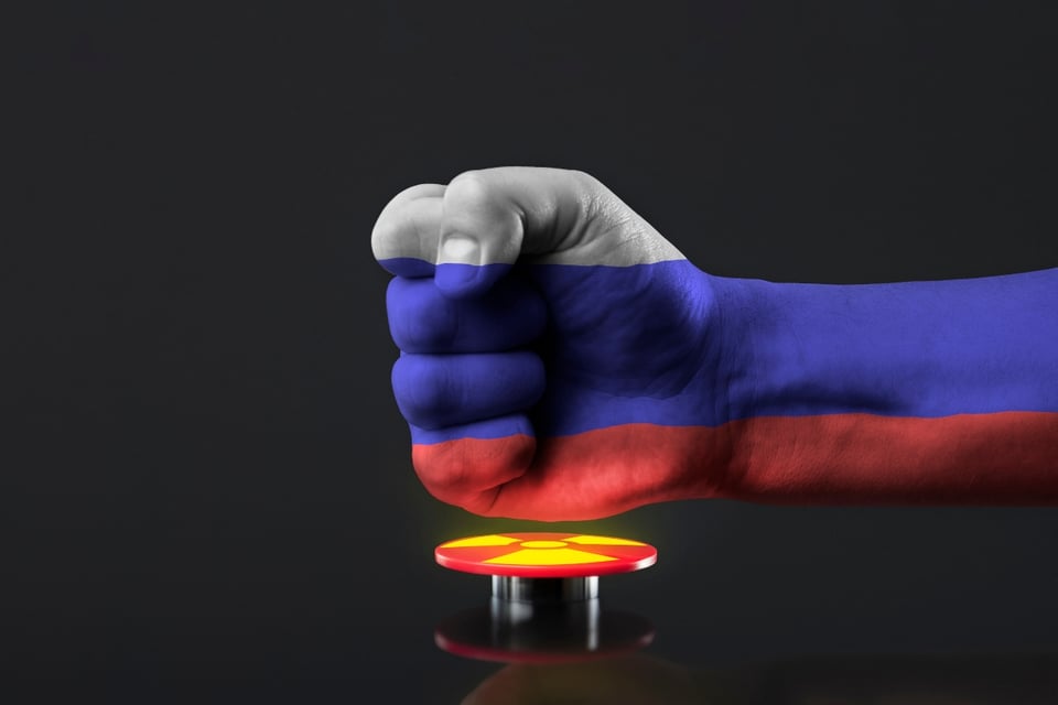 Dr. Doom predice que Rusia usará arma nuclear contra EEUU en los próximos 12 meses