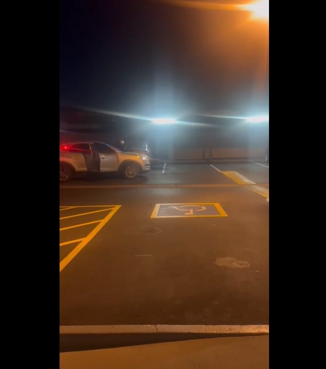 ICE arrests Hispanic mother