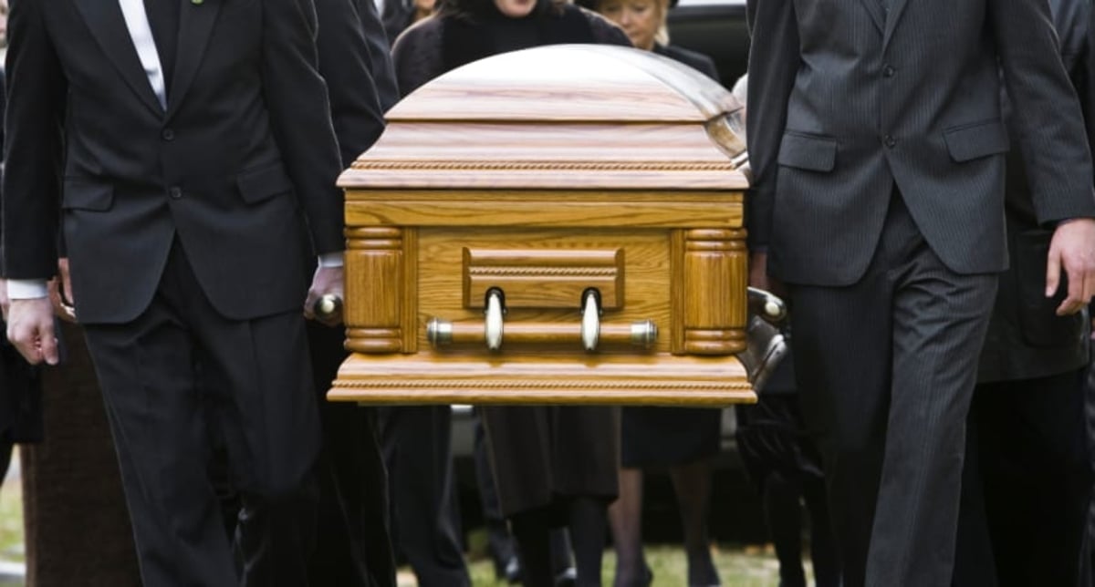 Muere boxeador Simiso Buthelezi