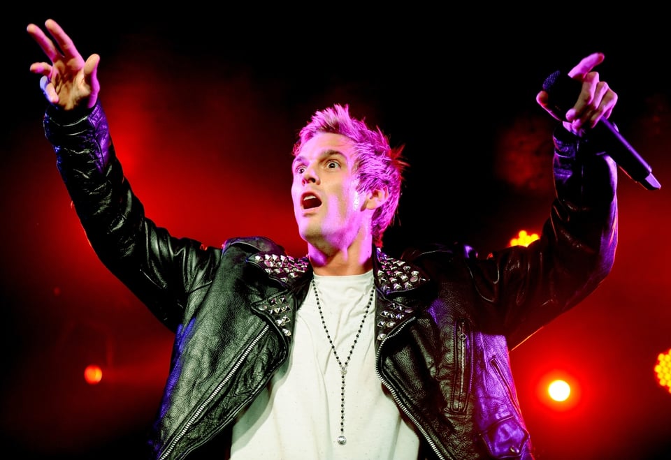 drowned, tina, Los Angeles, leader, Backstreet Boys.