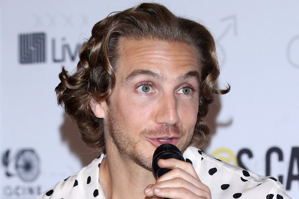 Eugenio Siller, Mexico, Tampico, Who killed Sara?, MundoNOW
