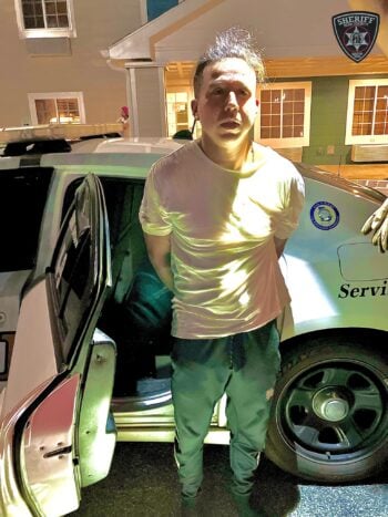 Foto de Adrián Rodríguez detenido