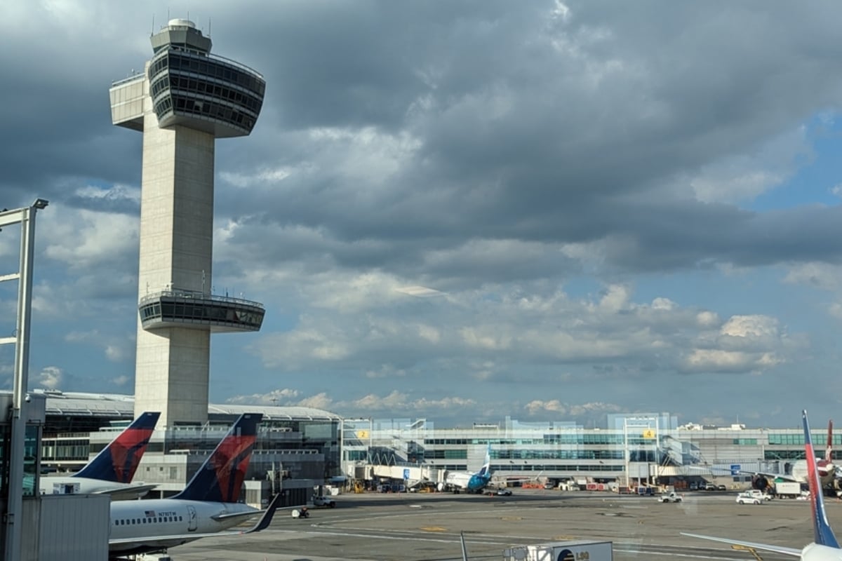 Reportan múltiples heridos y evacuación tras emergencia en el aeropuerto JFK de Nueva York