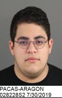 Chronicle: Hispanic will pay for photos
