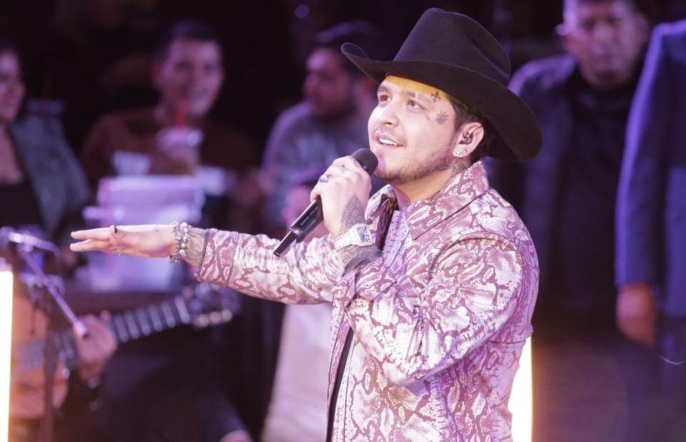 ¡Más problemas se desatan! Los padres de Christian Nodal son demandados tras supuesto fraude