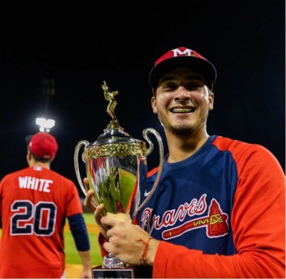 Alan Rangel al roster de los 40 de Bravos de Atlanta