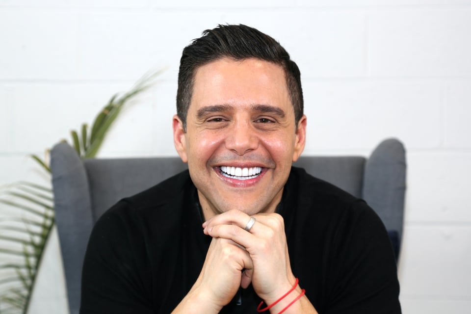«Se ve acabado»: Alejandro Chabán preocupa a sus seguidores por su apariencia featured image