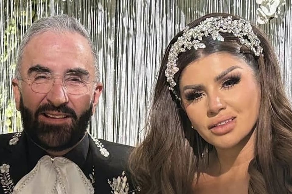 Vicente Fernández Jr, Mariana González, couple, wedding, MundoNOW