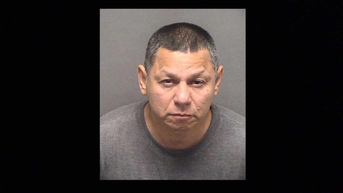 Alfred López fue detenido en Corpus Christi, Texas, por el asesinato a balazos de dos personas durante una emboscada en San Antonio.