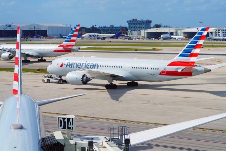 Dan mala noticia de America Airlines