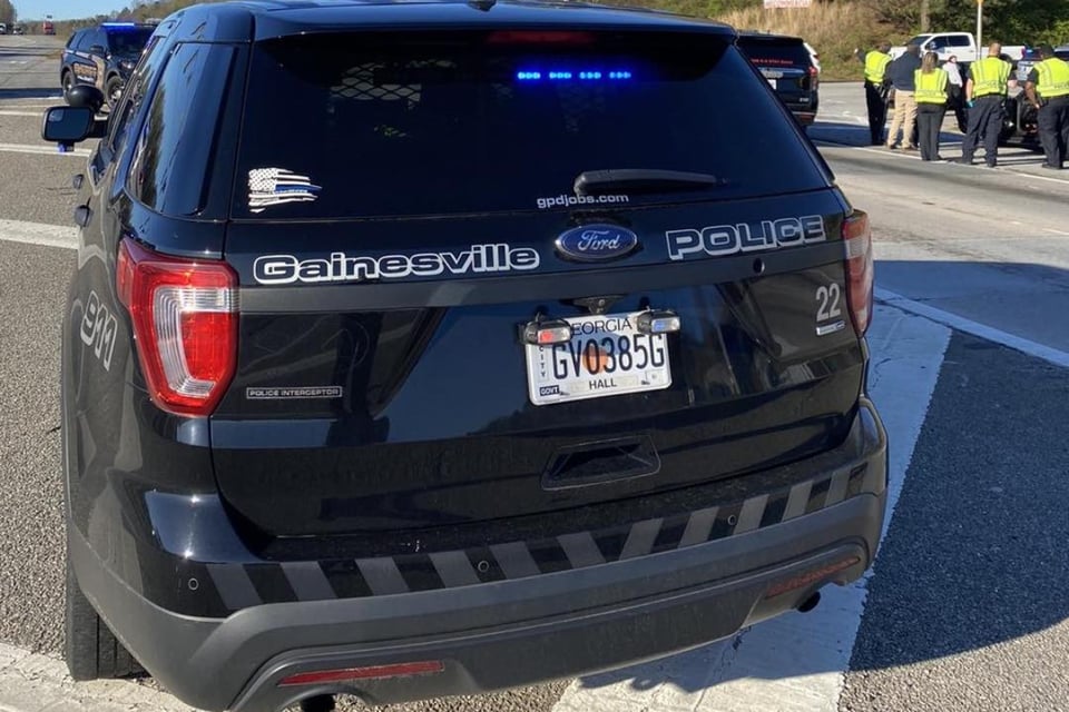 police, hispanic, patrol, agents, officers