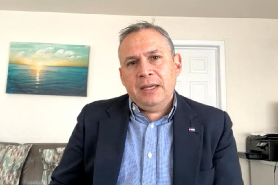«Conectar con un trabajo a los inmigrantes»: La propuesta de un líder comunitario featured image
