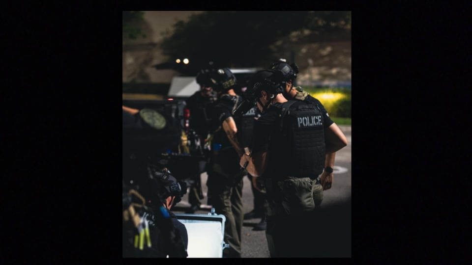 officers, agents, shooting, gunshots, attack