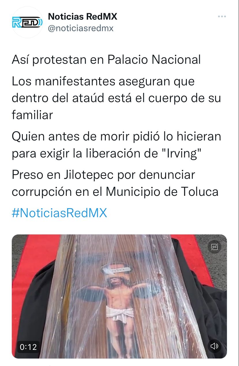 ¿Por qué le llevaron el ataúd a AMLO?