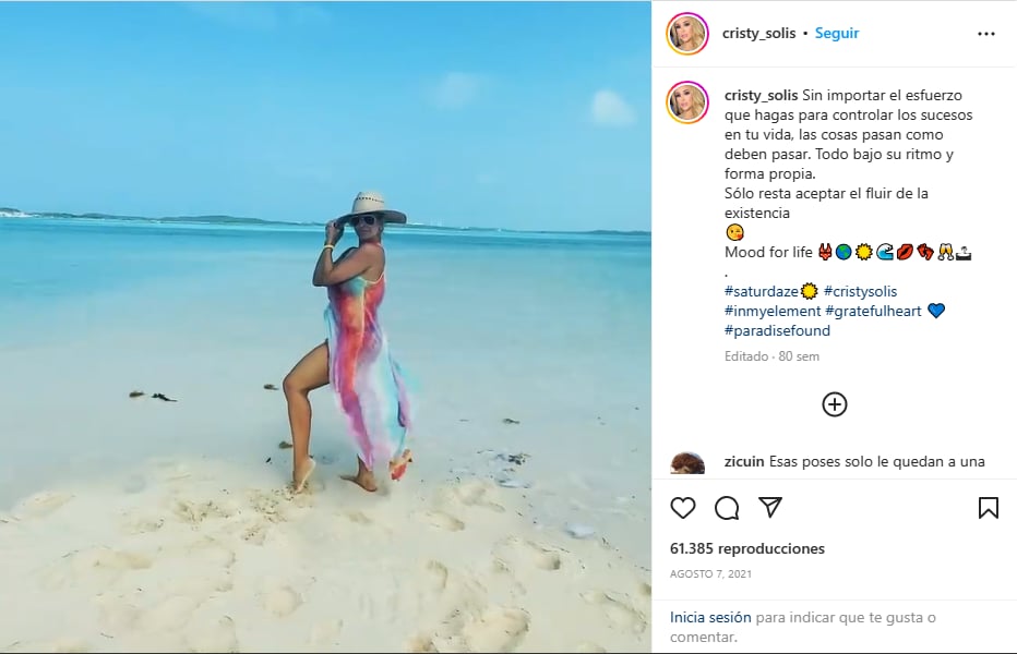 Esposa Buki bikinis