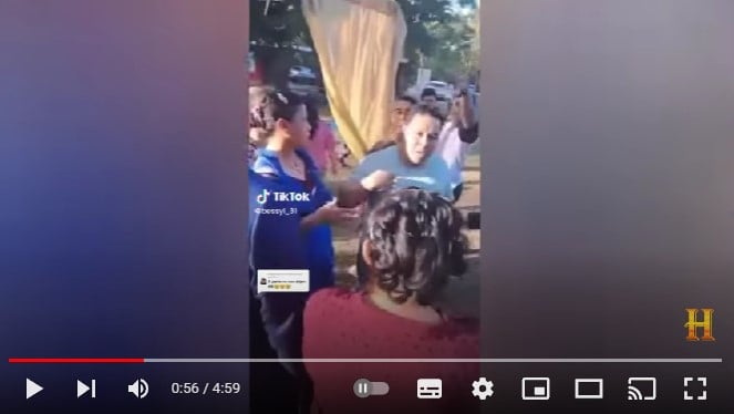 Papá hispano interrumpe boda