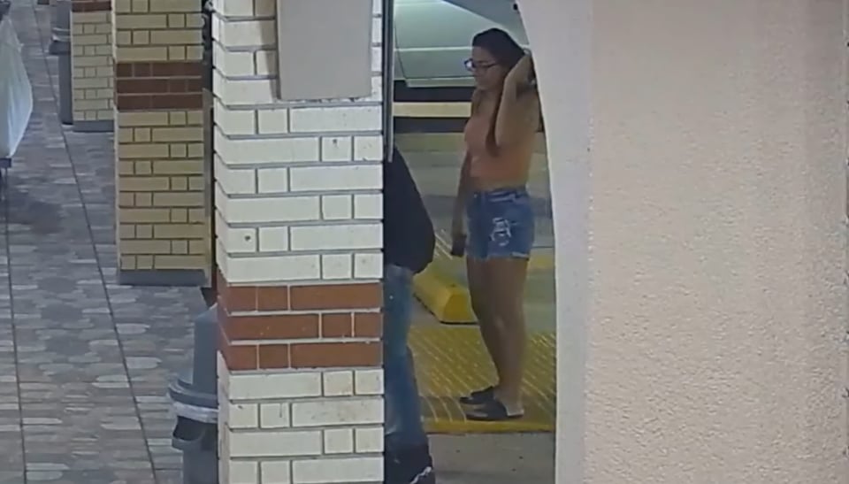 Baby buscada en Texas: Fue el anzuelo seductor en un violento robo
