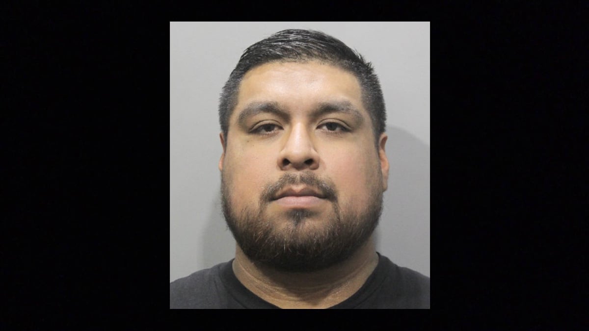 Hugo Daniel Bahena Domínguez fue detenido en Houston, Texas, acusado de matar a tiros a Eric Colin afuera de una famosa taquería Texas
