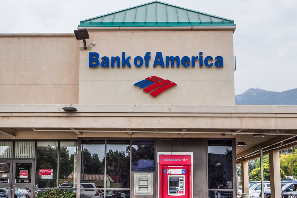 Anuncian más cierres de Bank of America en noviembre