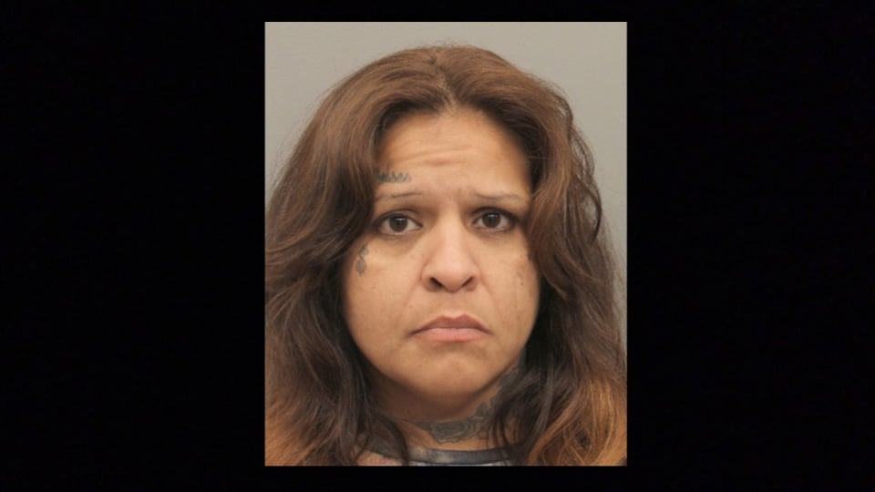 Laura Barrios es acusada de matar a cuchilladas a un hombre