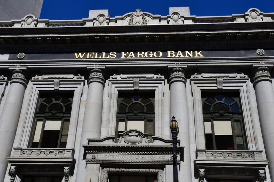 Wells Fargo anuncia cierre de 37 sucursales en EE.UU