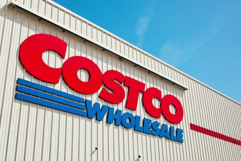 Emiten recall de queso que venden en Costco