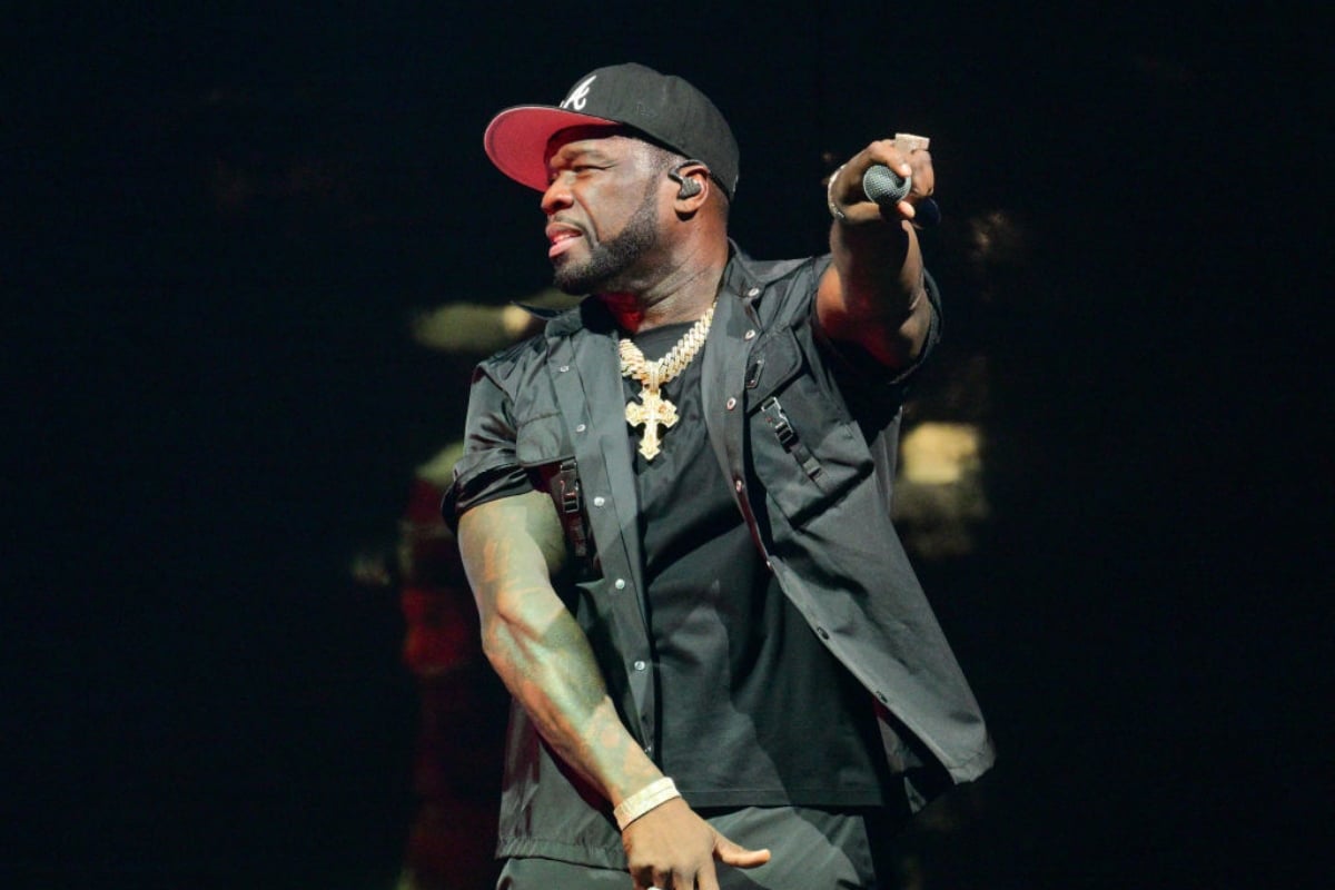 50 Cent throws a microphone, seriously injuring a woman