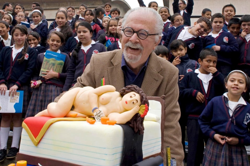Escultor, galería de arte, exposición, fama, reconocimiento