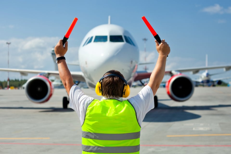 Instrucciones, tripulación, pasajeros, pista de aterrizaje