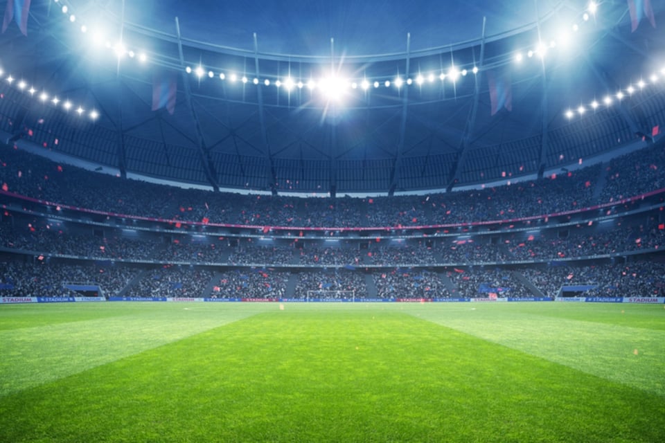 fútbol, impactante, portero, golpe, asistencias médicas, estado de salud