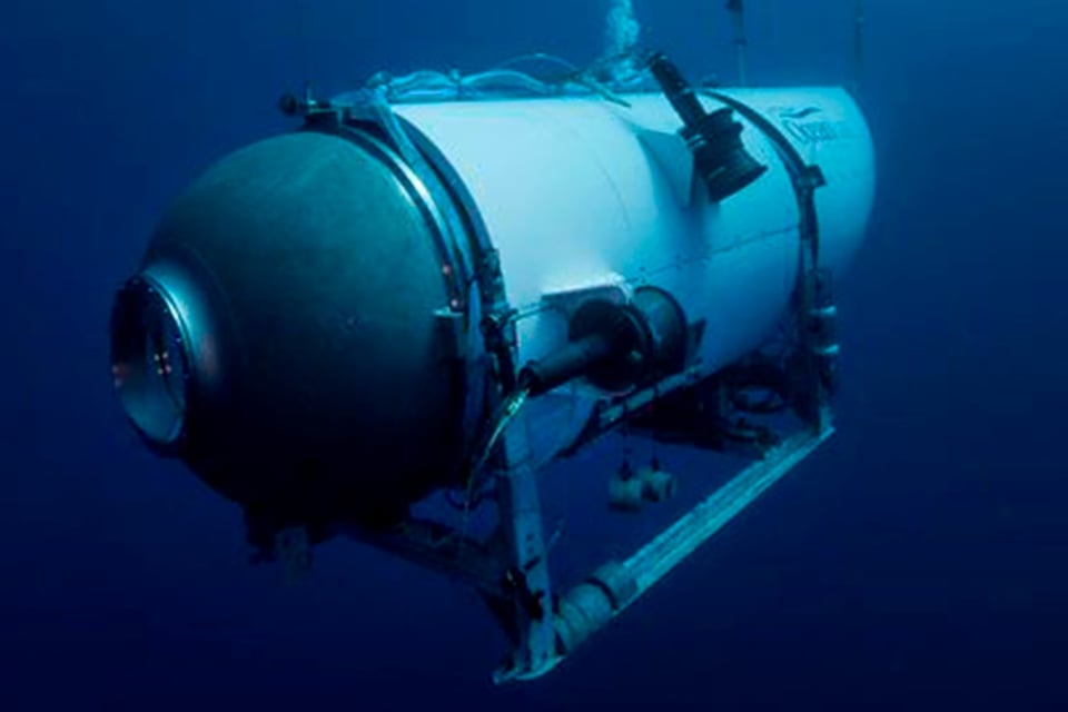 finding, underwater, underwater, diving, researchers, board, national, marine, Titan