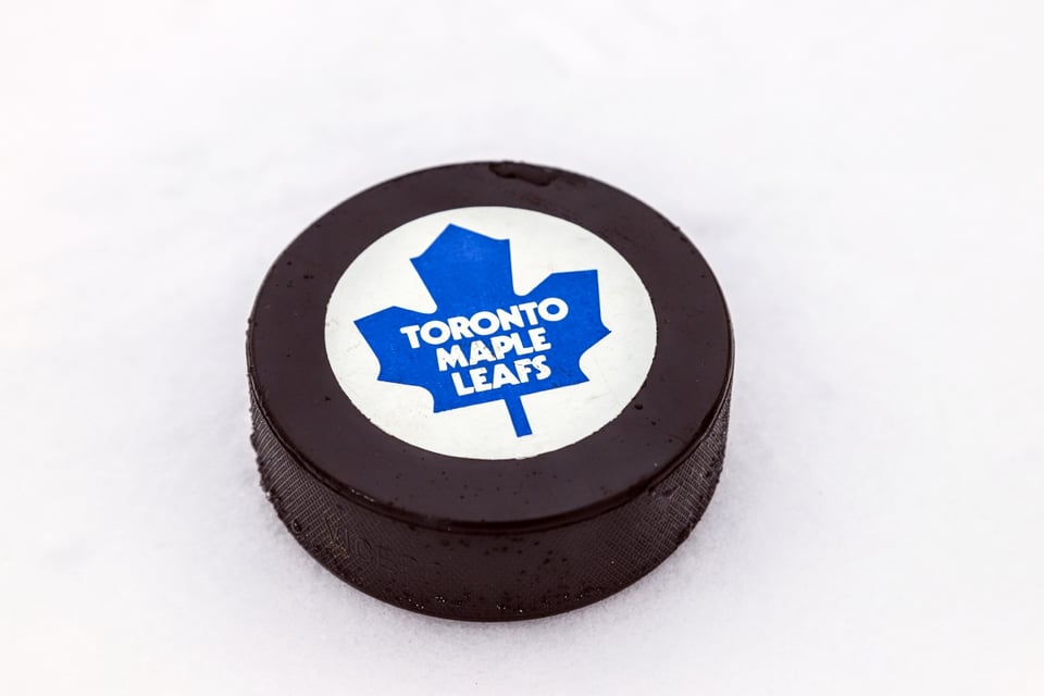 Disco de hockey, equipo canadiense, Toronto, MundoNow