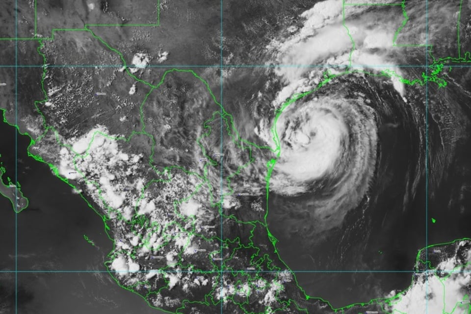 Beryl vuelve a impactar en México a horas de su llegada a Texas